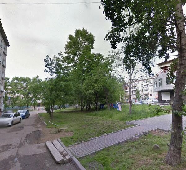 Банкомат Сбербанка России по адресу ул. Суворова, д. 10, ТЦ «Меркурий»