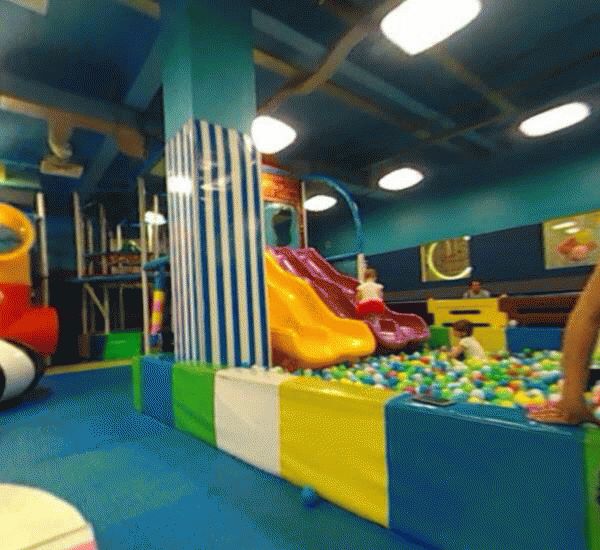 Банкомат Газпромбанка по адресу ул. Большая,  д. 88