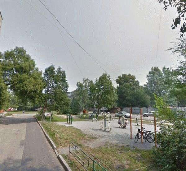 Банкомат Дальневосточного Банка по адресу ул. Ворошилова,  д. 28