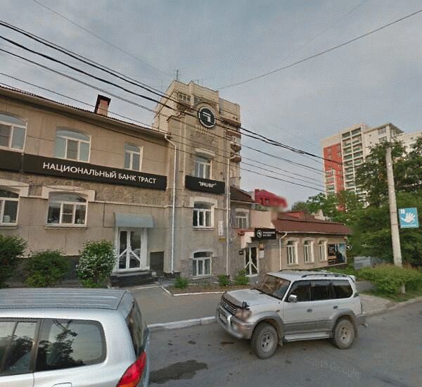 Отделение банка Траст по адресу ул. Шеронова, д. 66
